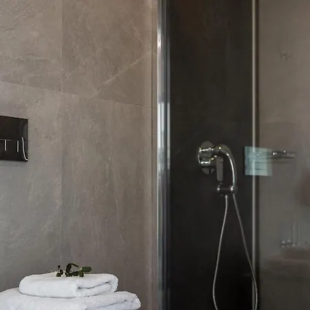 Morum Chania 4*