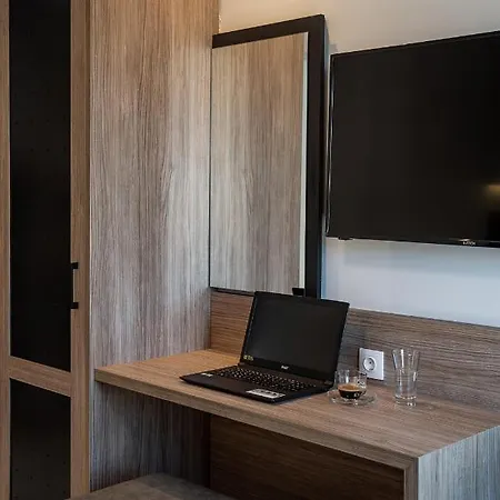Morum Chania Hotell 4*