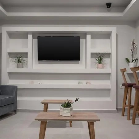 Morum Chania Hotel 4*