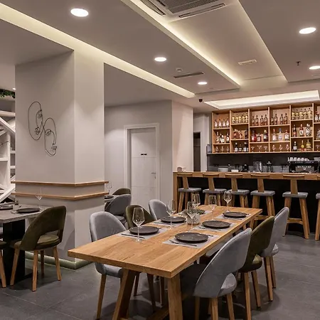Morum Chania Otel 4*