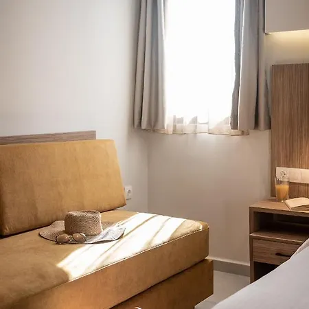 Morum Chania Hotel 4*