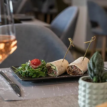 Morum Chania Chania (Crete)